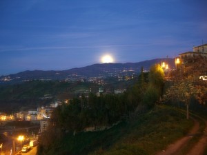 Al sorgere della luna