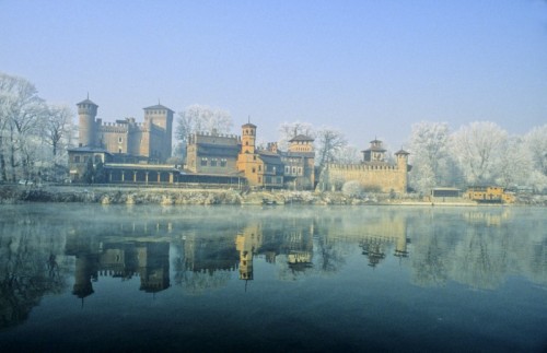 Torino - Con la sua Rocca Torino - Con la sua Rocca