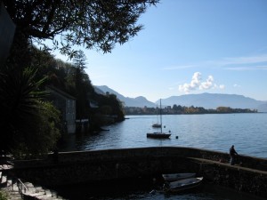 panorama dal piccolo porticciolo di corenno!