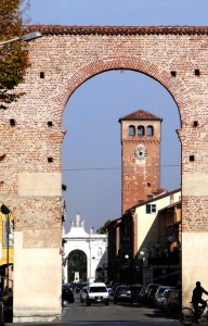 CHERASCO - (da Porta Narzole all’Arco Trionfale)
