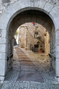 ingresso al centro storico Fumone
