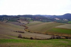 Santa Luce immersa tra le sue colline