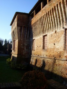 castello di roccabianca : vista laterale