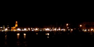 Panorama della città di sera