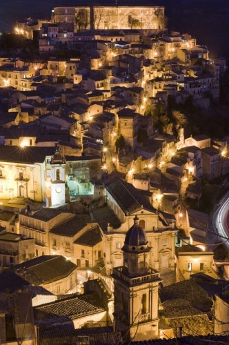 Ragusa - verticalismi Ragusa - verticalismi