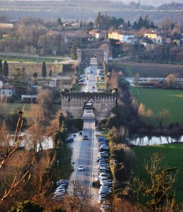 Il Ponte Visconteo Visto dal Castello di Valeggio