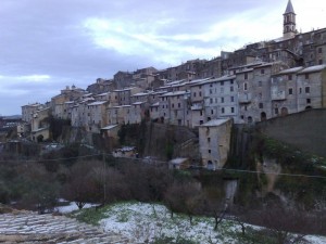 neve a Grotte di Castro.