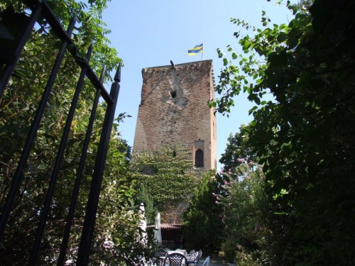 Gazzola - Rivalta - Torre medioevale dell'Opizzone Gazzola - Rivalta - Torre medioevale dell'Opizzone
