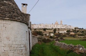 Dal trullo al paese attraverso un pò di Valle d’Itria