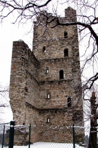 I cinque piani della Torre di Velate