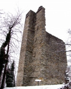 Torre di Velate dopo la nevicata