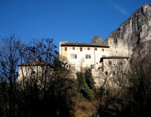Castel Monreale : il lato sud