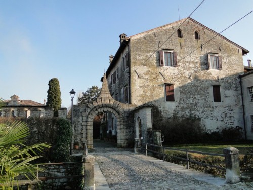 Cervignano del Friuli - antico borgo medievale, castello di strassoldo