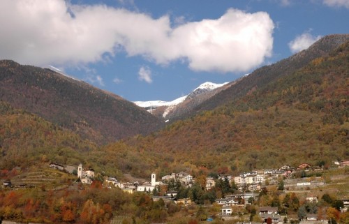 Castione Andevenno - Il paese di Castione Castione Andevenno - Il paese di Castione