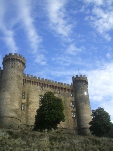 Avviso per i fotografi nel Lazio: la zona antistante il castello, è diventata ZTL. Prestare attenzione!