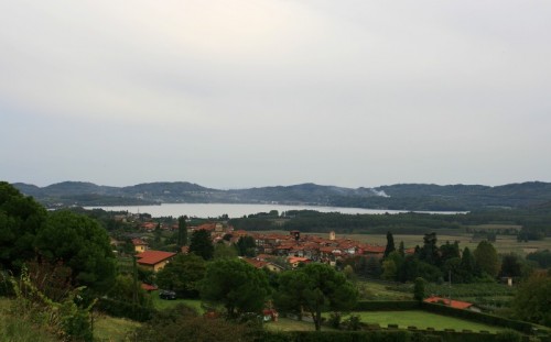 Piverone - Verso il lago