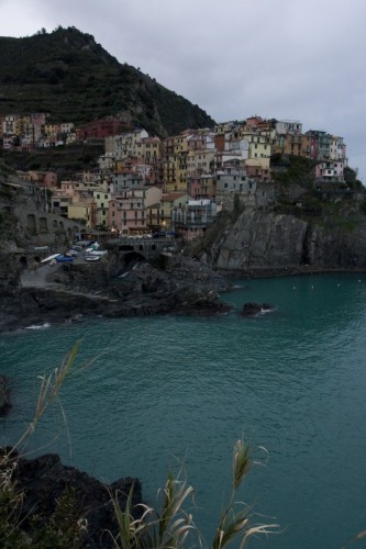 Riomaggiore - MANAROLA AL MARE Riomaggiore - MANAROLA AL MARE