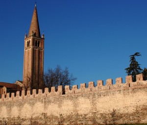 Fortificazione con campanile S. FRANCESCO