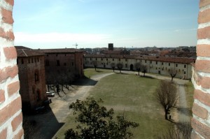 Il castello visto dalla torre del Bramante