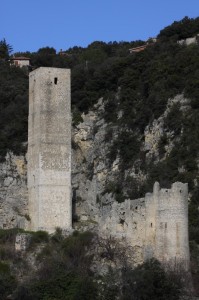 Rocca Longobarda e resti del Mastio a Catino