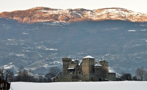 Fénis - Castello fenis inverno2