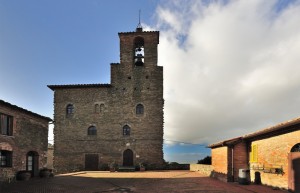 Il Palazzo del Podestà, il simbolo del borgo fortificato di Panicale!
