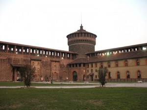 Castello Sforzesco a Milano - tramonto