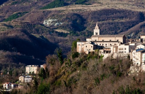 Amandola - La Mannola Amandola - La Mannola