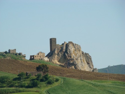 Aidone - castello di gresti o pietratagliata