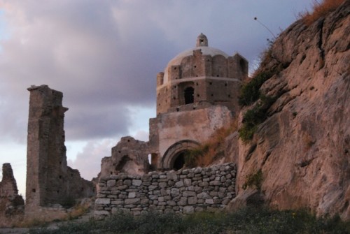 Amantea - castello dirroccato d'amantea Amantea - castello dirroccato d'amantea