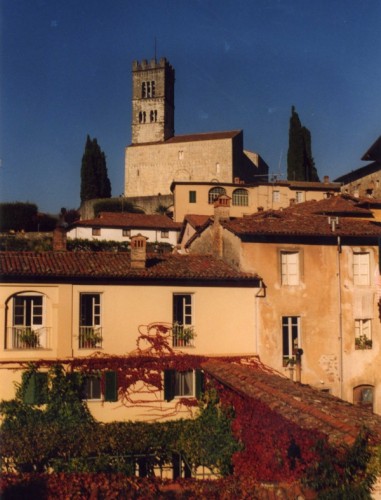 Barga - Barga e le sue cime Barga - Barga e le sue cime