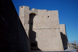 giochi di luci ed ombre sul Castello di Monopoli