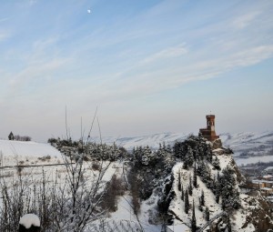 La torre di Brisighella - luna e neve