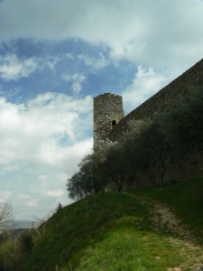 Monteriggioni - torre della cinta muraria