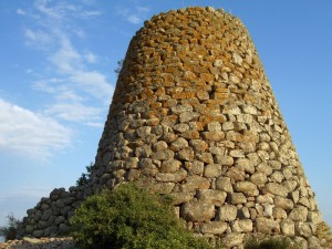 La torre che sfida i millenni…