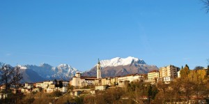 Belluno baciata dal sole pomeridiano