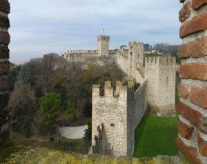 Il Castello tra le mura