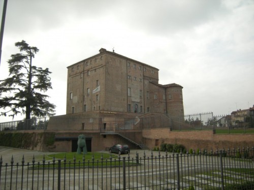 Carrù - il castello di Carrù Carrù - il castello di Carrù