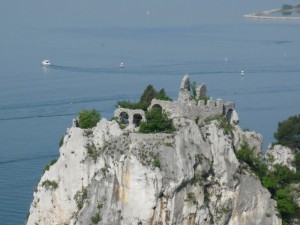 rovine del vecchio castello