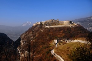 Beseno sulla collina