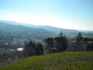 LO  SGUARDO   GIU’   DALLA TORRE