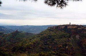 Civita morente sul dirupo