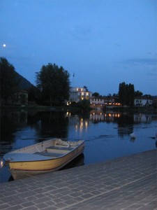 lungo lago brivio