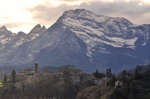 Piazza al Serchio - per Francesca....un saluto dalla garfagnana