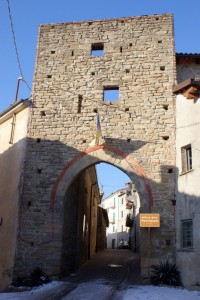 Mombarcaro -antico arco Medioevale