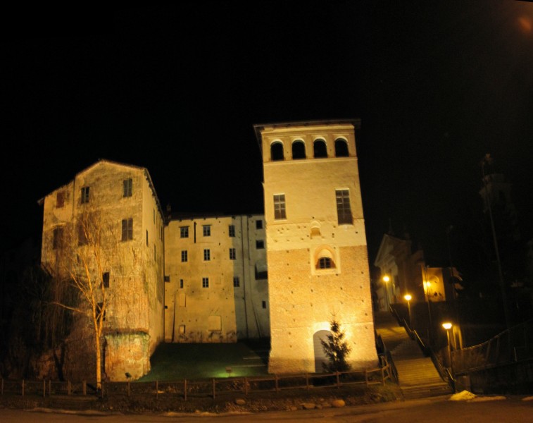 ''Castello by night'' - Buronzo