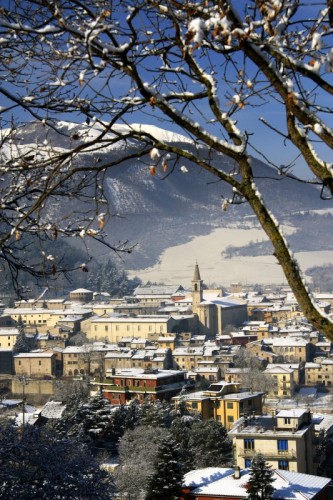 Cagli - Un nuovo giorno si colora Cagli - Un nuovo giorno si colora