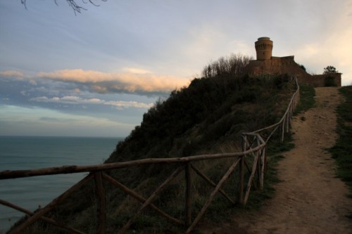 Ancona - Salendo all'old lighthouse......