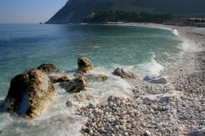La spiaggia della vela…..