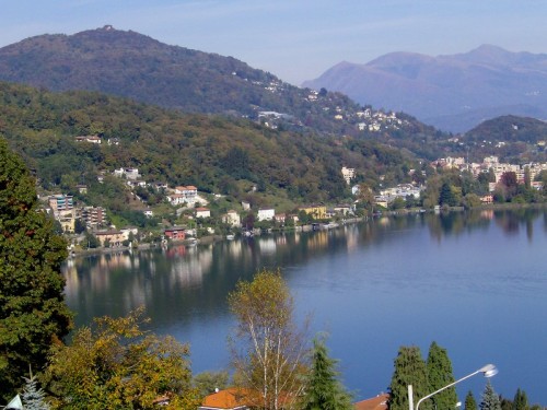 Lavena Ponte Tresa - Uno sguardo sulla Italo-Svizzera Ponte Tresa